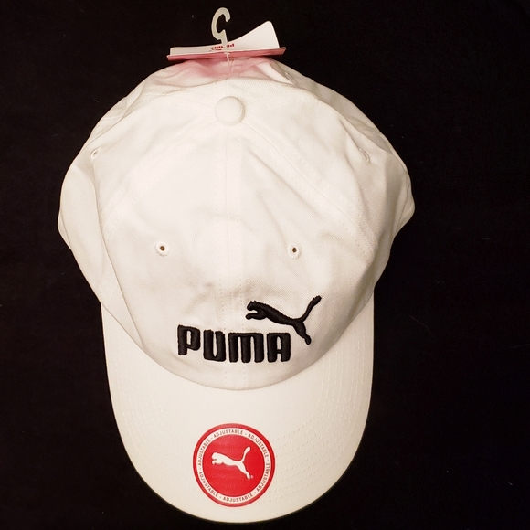 Puma Woman's White Classic Logo Snapback Cap NWT - Picture 2 of 7